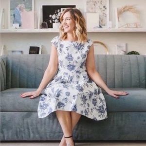 Gal meets glam Virginia